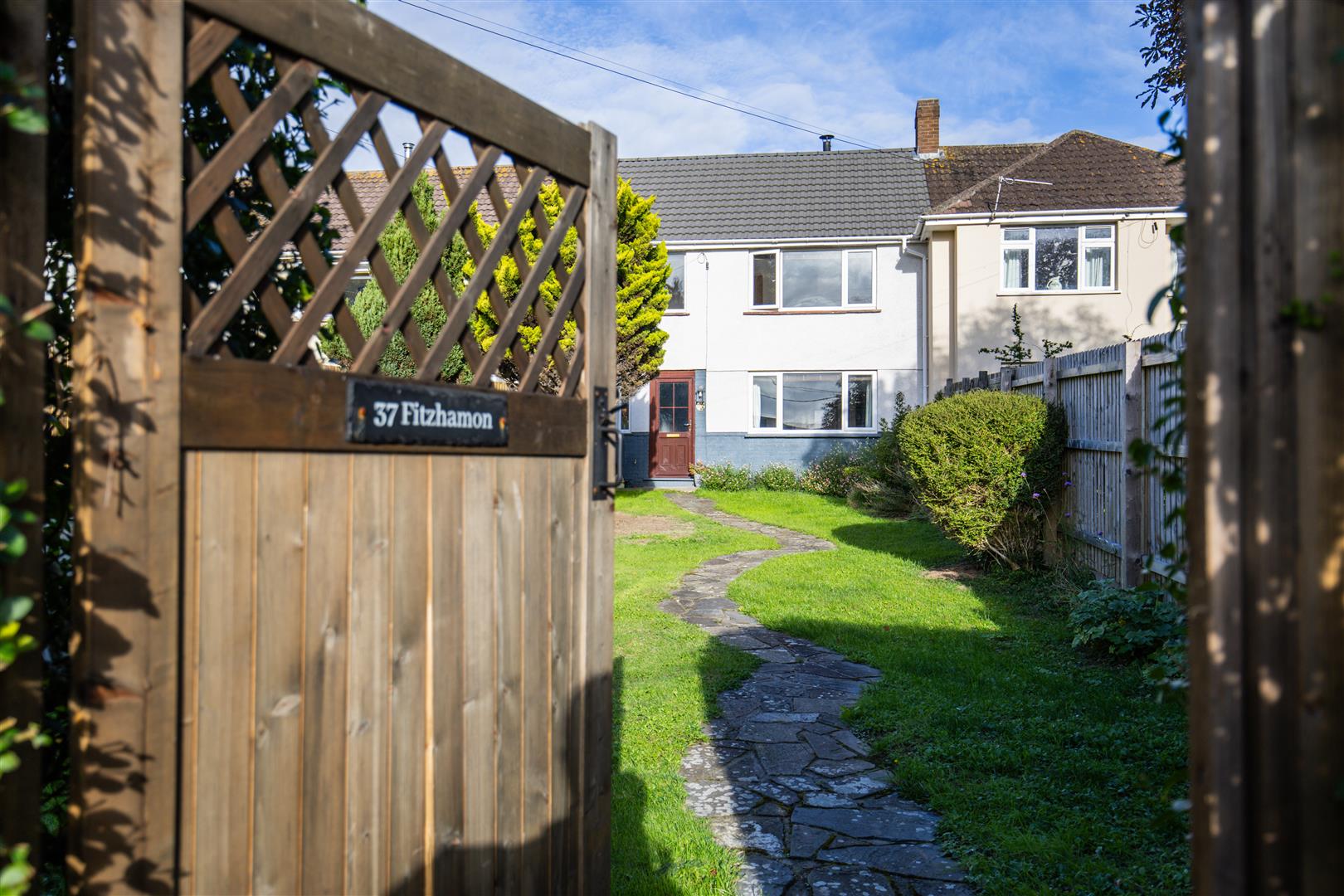 37 Fitzhamon Avenue, Llantwit Major, CF61 1TN